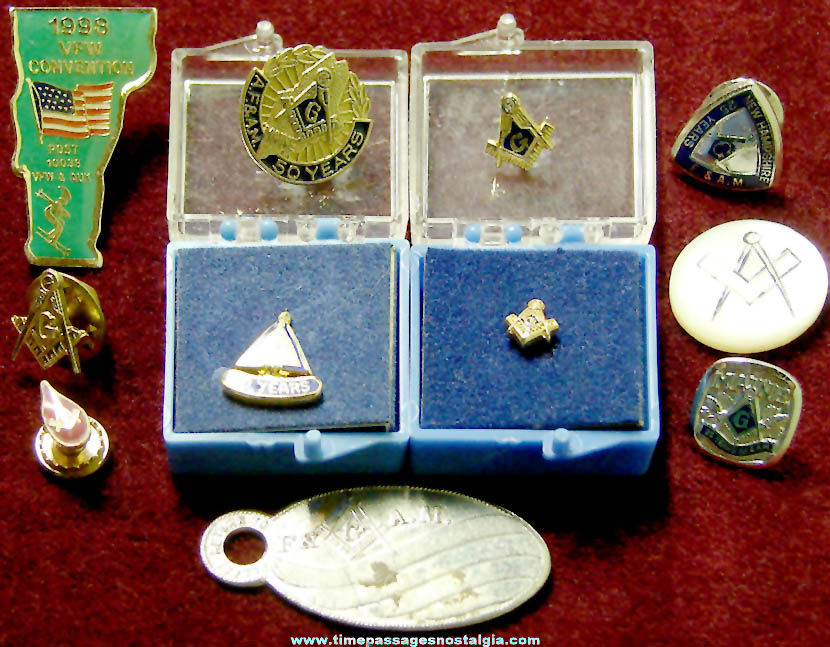 (11) Different Old Masonic Fraternal Organization Membership Items