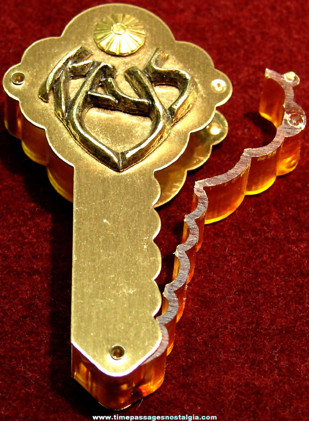 Unusual Old Metal & Plastic Novelty Key Shaped Key Holder or Case