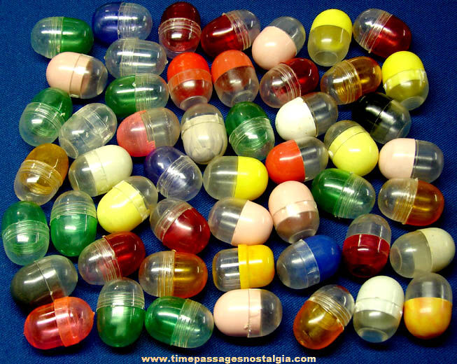 (50) Various Colorful Old Empty Gum Ball Machine Prize Plastic Capsules