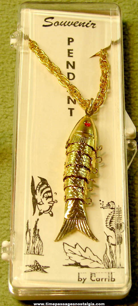 Old Unused & Boxed Jointed Fish Carrib Souvenir Jewelry Necklace