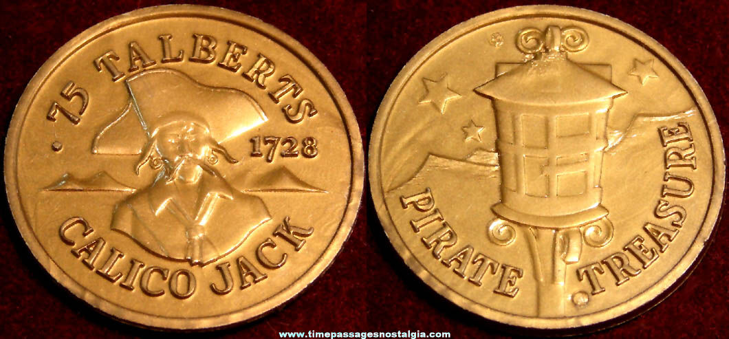 Old Toy Pirate Premium Gold Plastic Treasure Coin