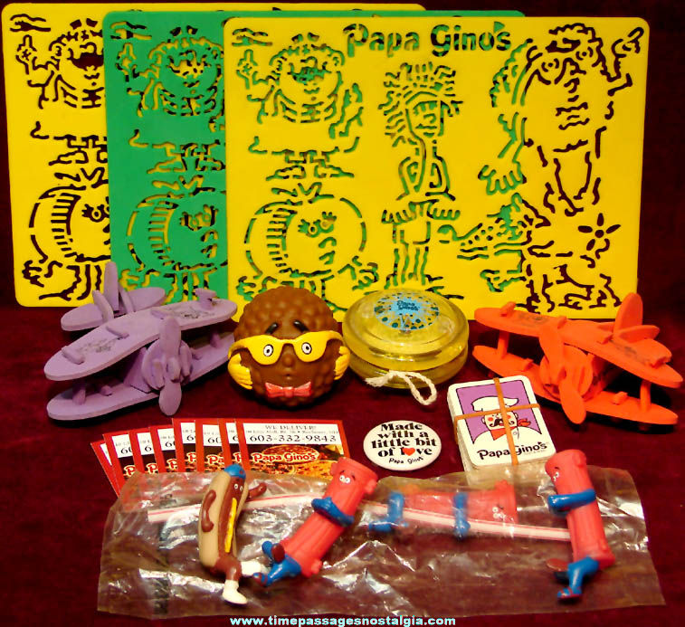 (21) Papa Gino’s Pizza Restaurant Advertising Character and Toy Premium Items