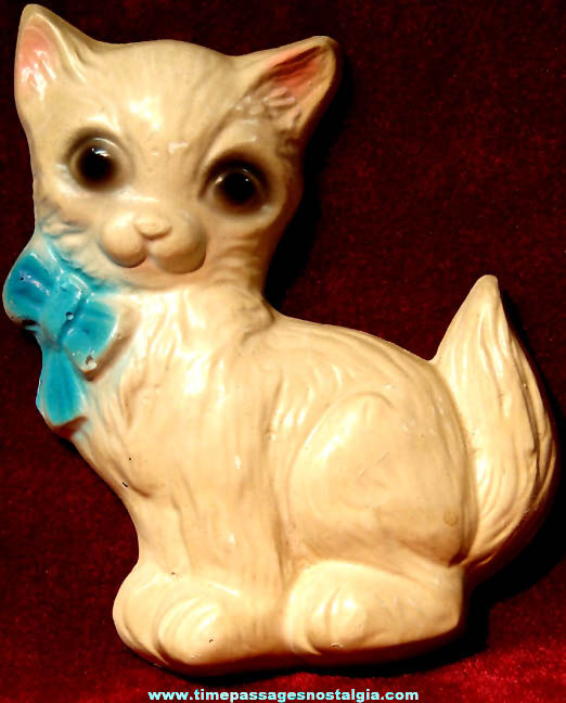 Old Chalkware House Cat or Kitten Wall Hanging Plaque