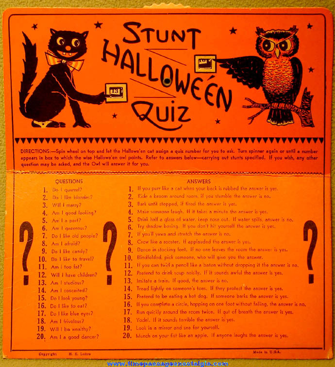 Colorful Old Halloween Holiday Stunt Quiz Game Card