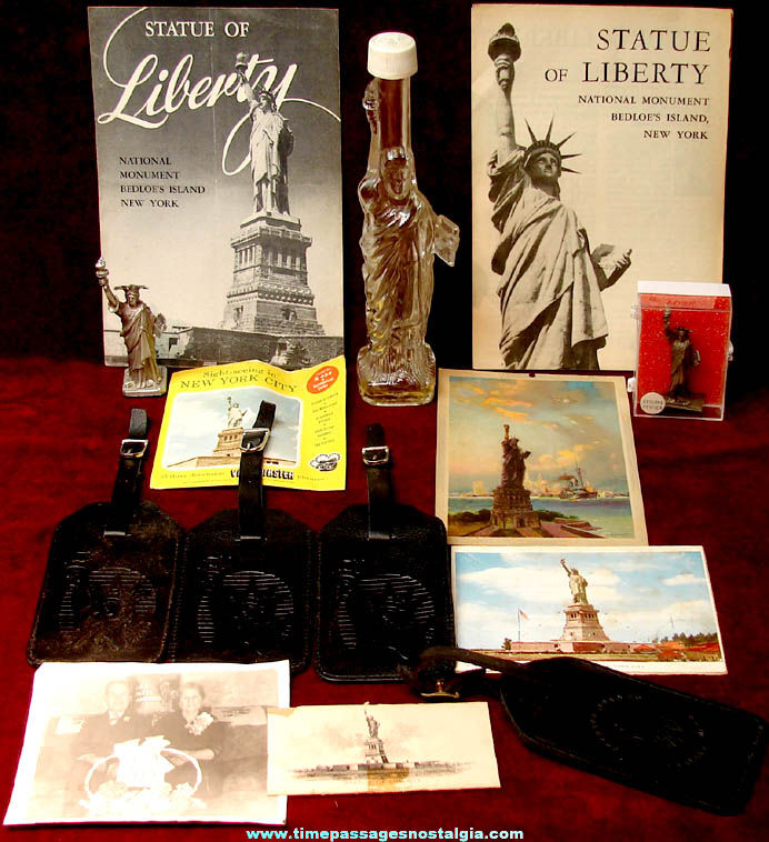 (15) Statue Of Liberty New York Related Advertising and Souvenir Items