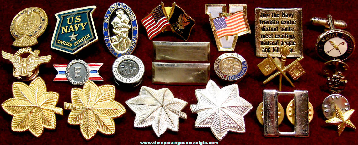 (21) Small United States Navy Related Pins & Buttons