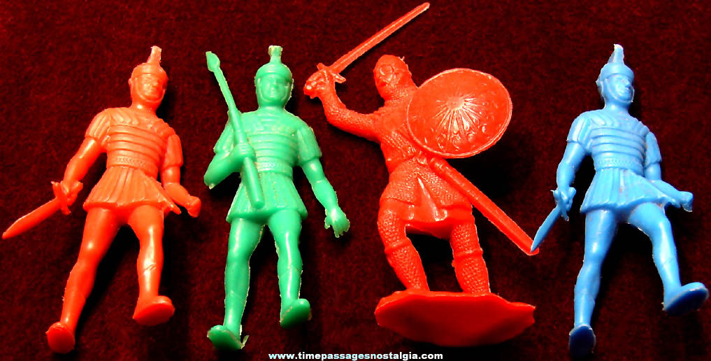 (4) Colorful Old Roman Soldier or Gladiator Plastic Play Set Figures