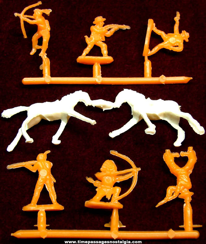 Set of (8) Old Unused Cowboy & Indian Post Cereal Prize Plastic Toy Play Set Figures