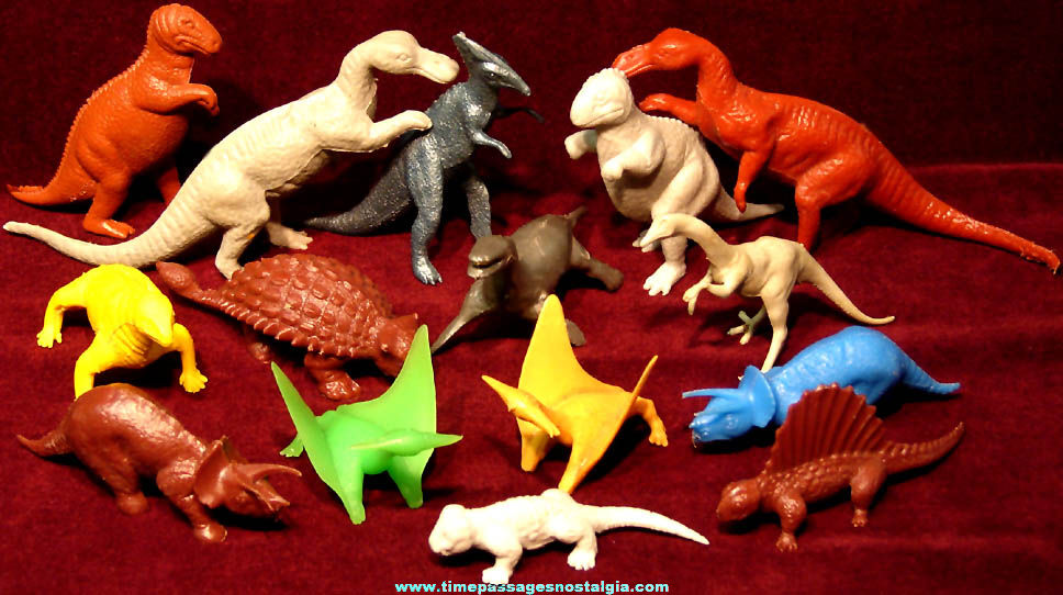 (15) Colorful Old Plastic Dinosaur Toy Play Set Figures