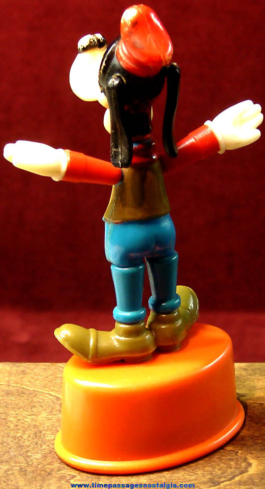 1977 Walt Disney Goofy Character Gabriel Toy Push Puppet