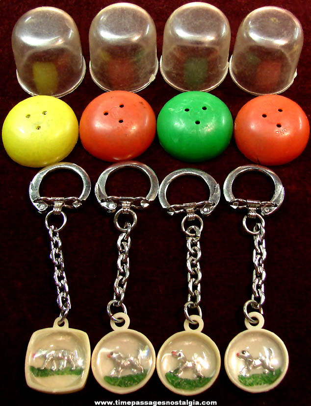 (4) Old Unused Penny King Gum Ball Machine Toy Prize Dog Charm Key Chains