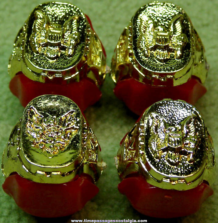 (4) Old United States Army Military Insignia Gum Ball Machine Prize Toy Rings