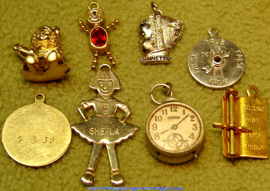 (8) Different Old Metal Charm Bracelet Miniature Jewelry Charms