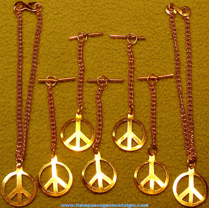 (7) Old Unused Gum Ball Machine Prize Metal Peace Sign Jewelry Items