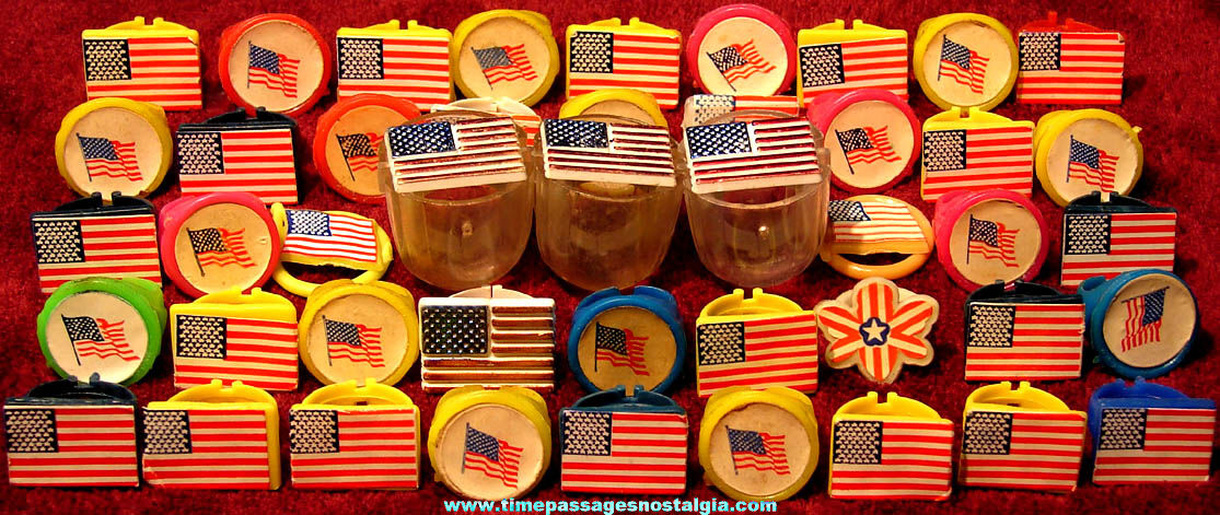 (45) Old Unused Gum Ball Machine Prize American Flag Colored Plastic Toy Rings