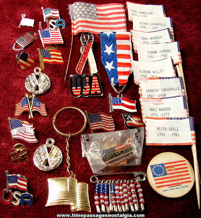 (30) Small Patriotic American Flag Related Items