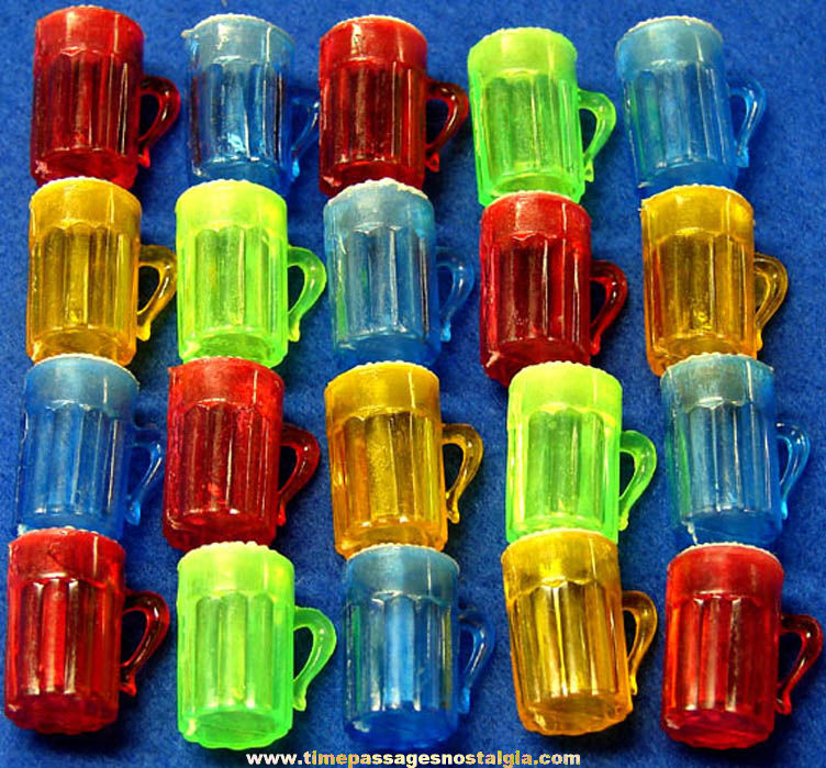 (20) Colorful Old Gum Ball Machine Prize Miniature Drink Mug Toy Charms