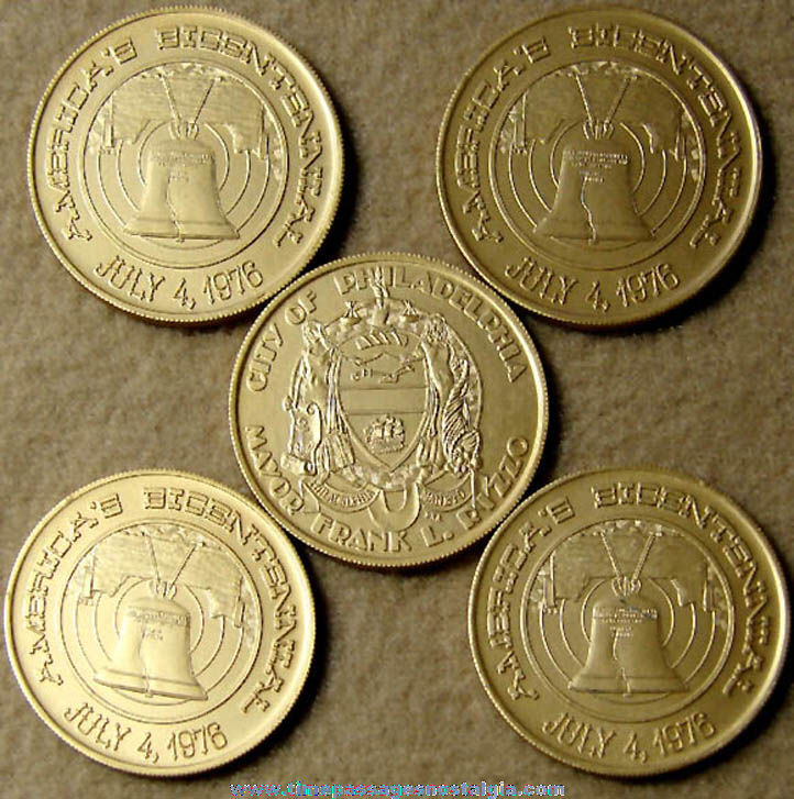 (5) Unused City of Philadelphia American Bicentennial 1776 - 1976 Advertising Souvenir Token Coins