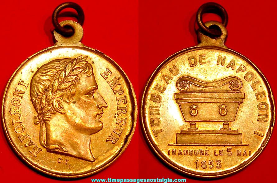 Old Emperor Napoleon I Tomb Advertising Souvenir Necklace Pendant Charm