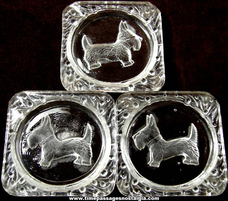 (3) Matching Old Scottish Terrier or Scottie Dog Clear Glass Cigarette Ash Trays