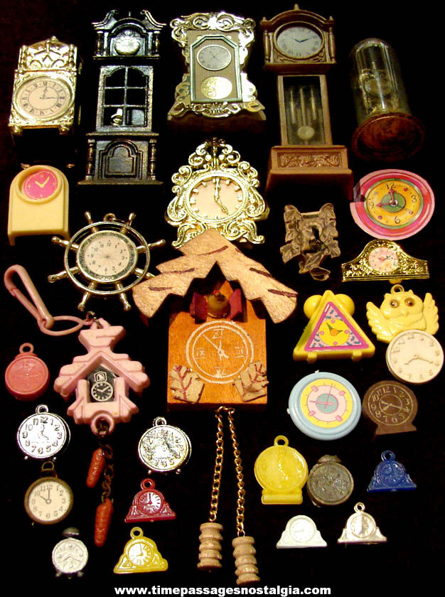 (29) Small or Miniature Toy Charm and Doll House Clock Items
