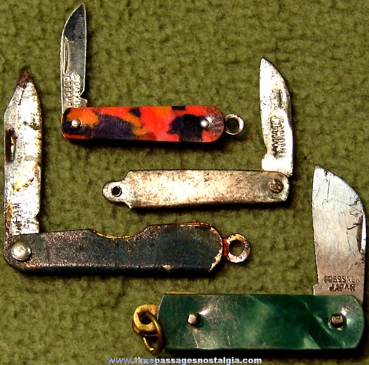 (4) 1930s Celluloid & Metal Novelty Toy Prize Miniature Pocket Knives