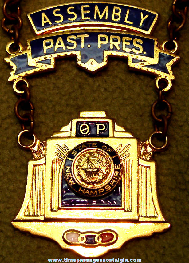 Old Enameled Independent Order Of Odd Fellows I.O.O.F. Past President Fraternal Jewelry Necklace