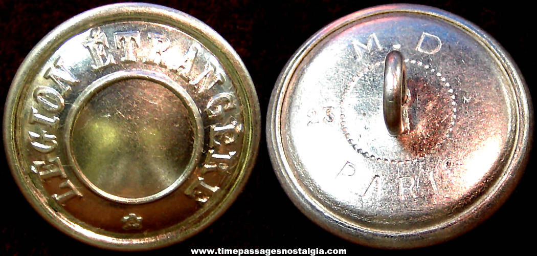 Old French Foreign Legion Soldier Embossed Metal Uniform Button