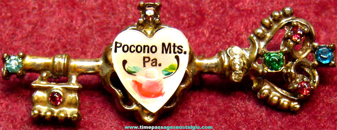 Old Pocono Mountains Pennsylvania Advertising Souvenir Jewelry Pin with Stones