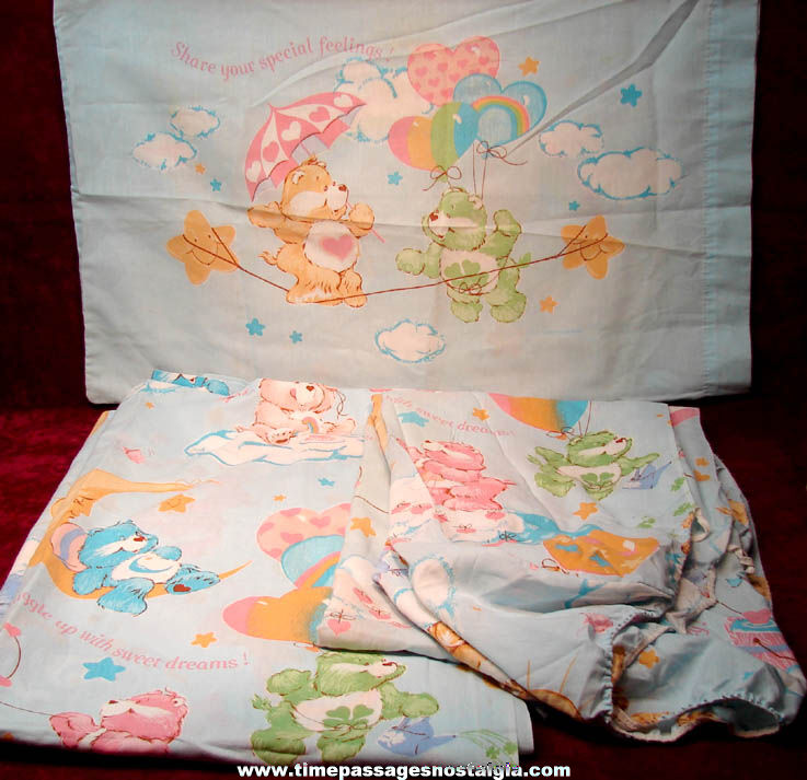 Colorful 1980s Care Bear Characters Childrens Three Piece Twin Bed Sheet Set