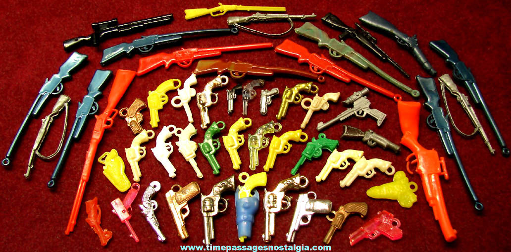 (51) Small Colorful Old Premium & Prize Miniature Plastic Toy Rifle & Hand Guns