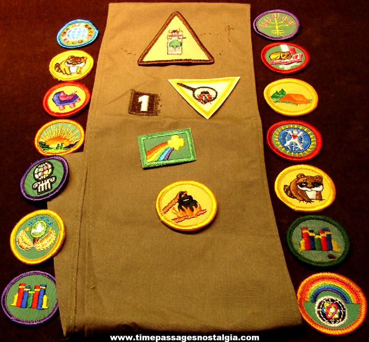 (19) Old Girl Scout Embroidered Cloth Merit Patches and a Sash