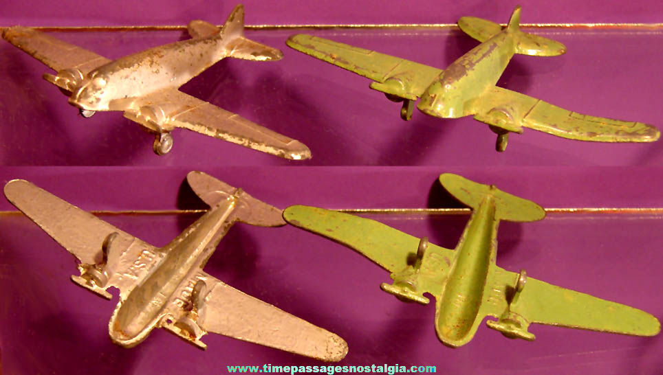 (2) Matching 1943 Cracker Jack Pop Corn Confection Miniature Pot Metal or Lead Toy Prize Douglas Airplanes