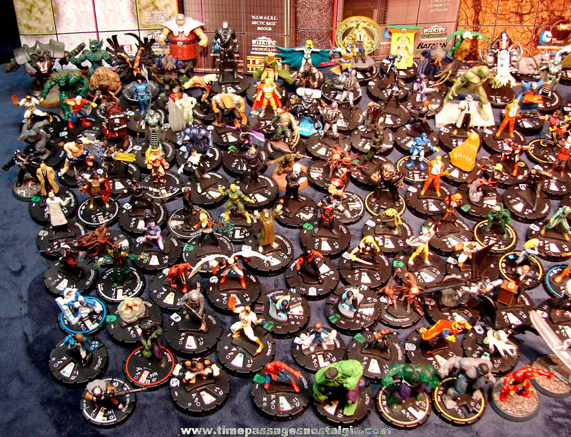 Large Collection of Super Hero & Villain Comic Book Character Miniature Game Piece Figures and Maps