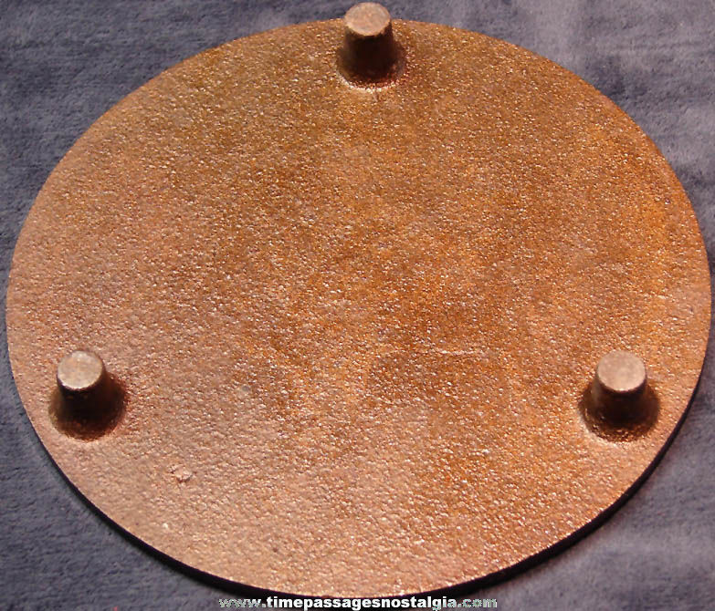 Heavy Old Cast Iron Sweden 5 Ore Coin Kitchen Hot Plate or Trivet