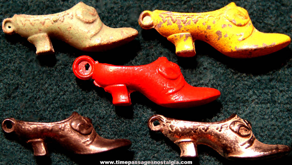 (5) Small Old Cracker Jack Pop Corn Confection Miniature Pot Metal Toy Prize Victorian Ladies Shoe Charms
