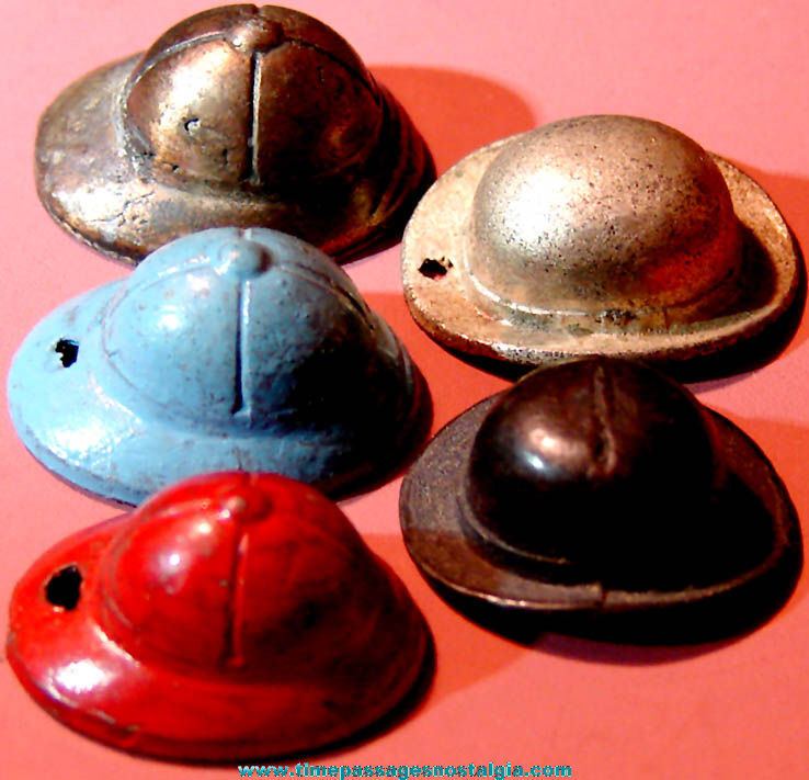 (5) Small Old Cracker Jack Pop Corn Confection Miniature Pot Metal Toy Prize Derby & Pith Safari Helmet Hats