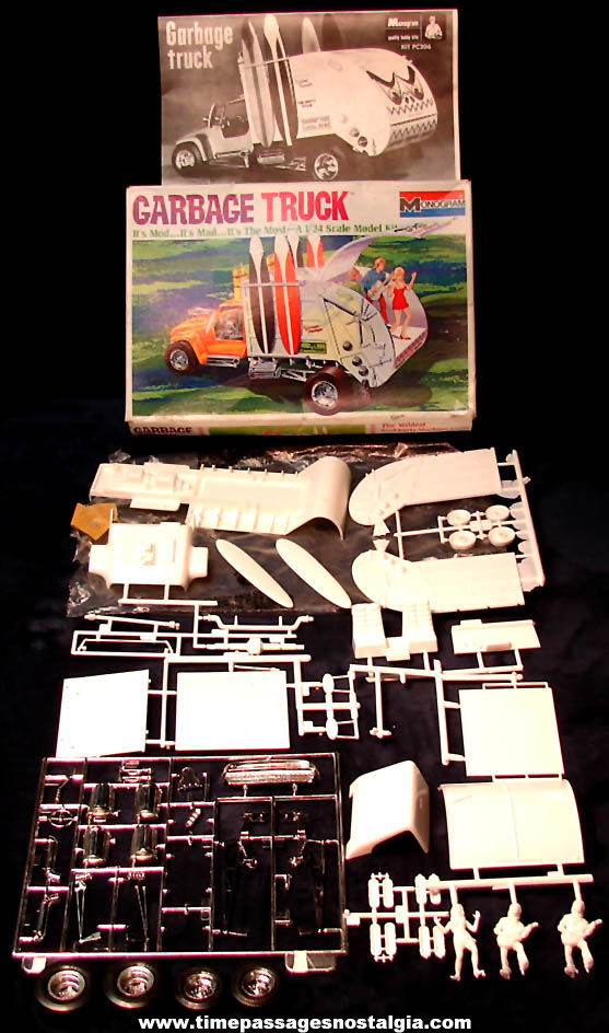 Boxed 1968 Mod Mad Surfer & Band Monogram Garbage Truck Model Kit