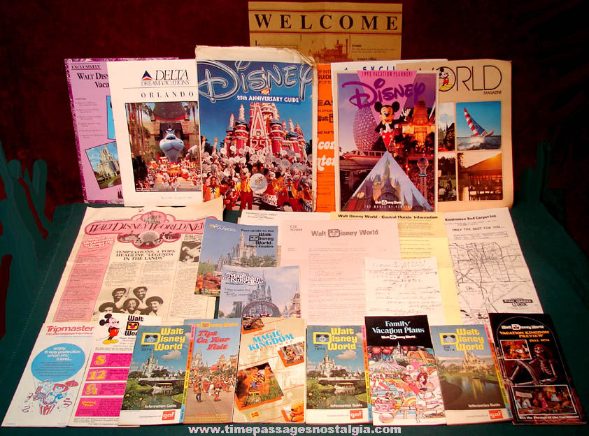 (27) Different Old Walt Disney World Theme Amusement Park Advertising Souvenir Paper Items