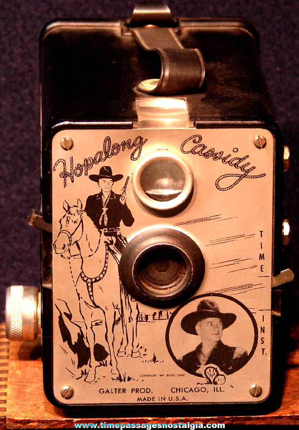Rare Old Hopalong Cassidy Comic Book & Movie Cowboy Hero Character Film Camera