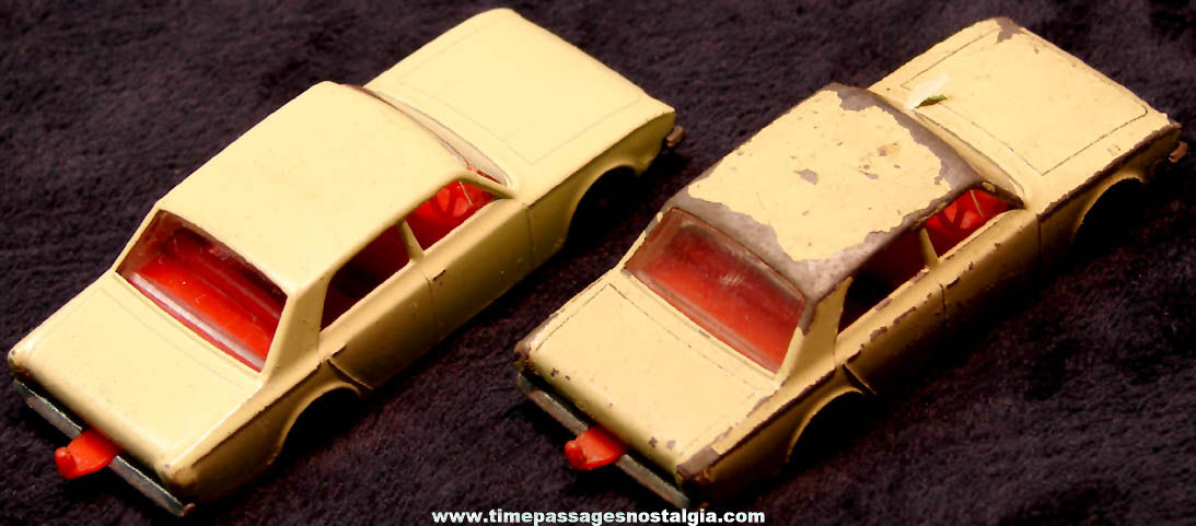 (2) Old Lesney Matchbox Series No. 45 Ford Corsair Miniature Diecast Toy Cars