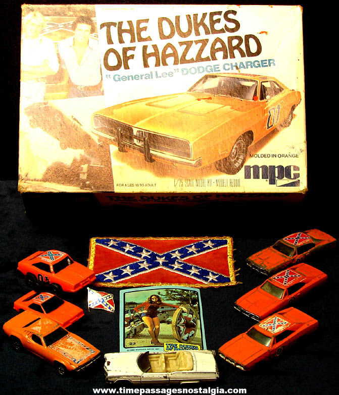 (11) Small Old Dukes of Hazzard Television Show Items