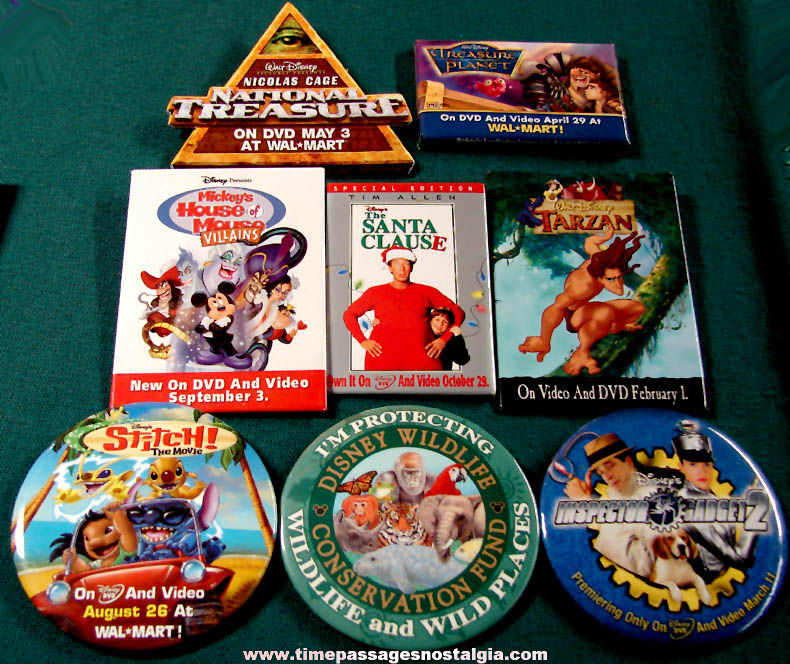 (8) Different Colorful Walt Disney Movie Advertising Store Employee Promotional Pin Back Buttons