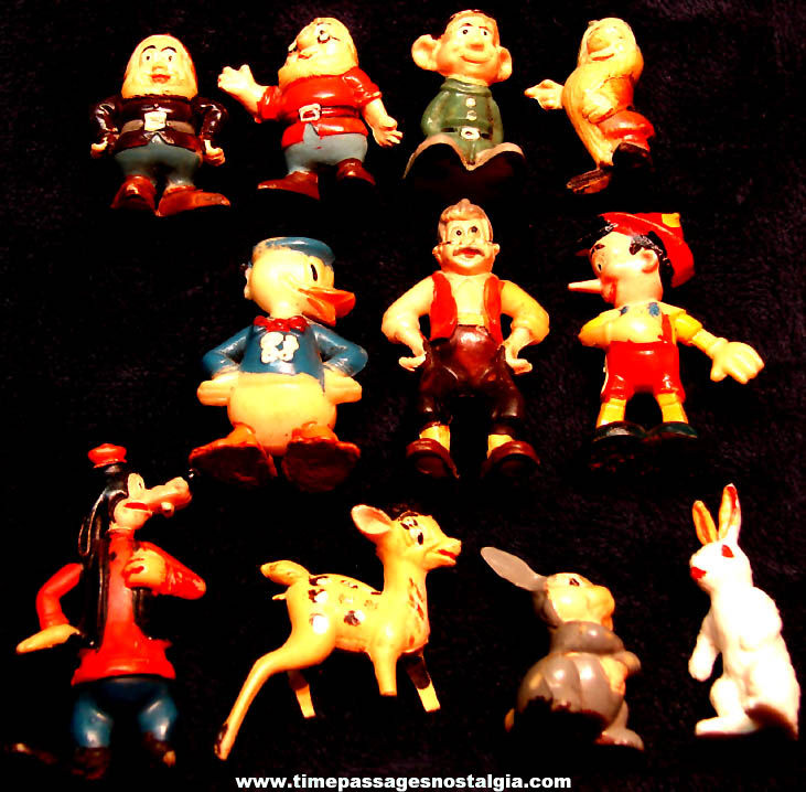 (10) Small Old Walt Disney Miniature Painted Disneykin Character Toy Play Set Figures