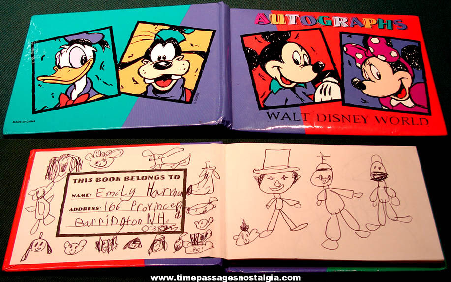 Old Walt Disney World Advertising Souvenir Disney Character Autograph Book with (25) Signatures