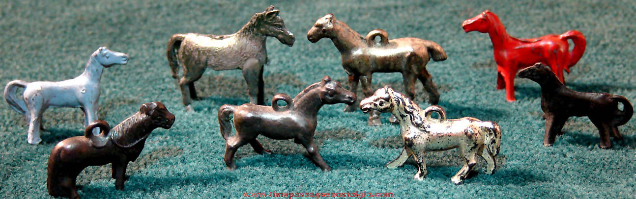 (8) Old Cracker Jack Pop Corn Confection Pot Metal or Lead Toy Prize Horse Animal Figures & Charms