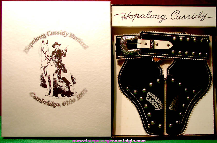 Boxed Numbered & Unused 1993 Hopalong Cassidy Festival Double Leather Holster Set