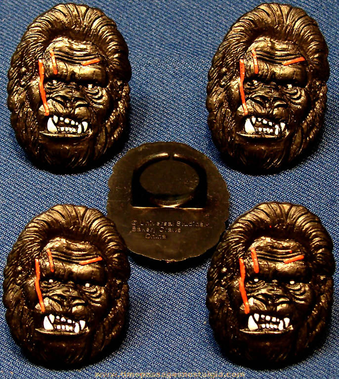 (5) Matching Universal Studios King Kong Gorilla Movie Character Premium or Prize Toy Rings