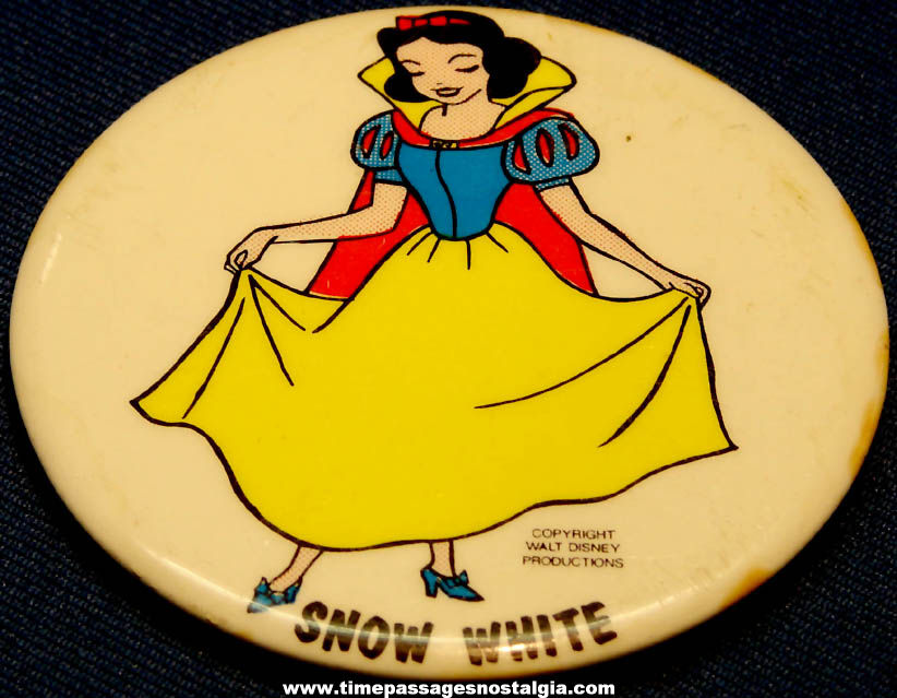 Large Colorful Old Walt Disney Productions Snow White Character Pin Back Button