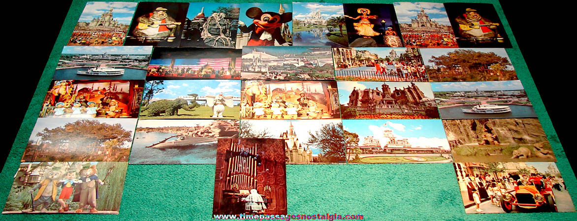 (25) Colorful Old Walt Disney World Magic Kingdom Advertising Souvenir Post Cards
